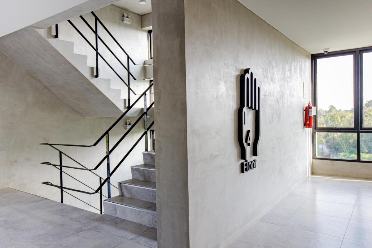 Le Lert Hotel Ratchaburi מראה חיצוני תמונה
