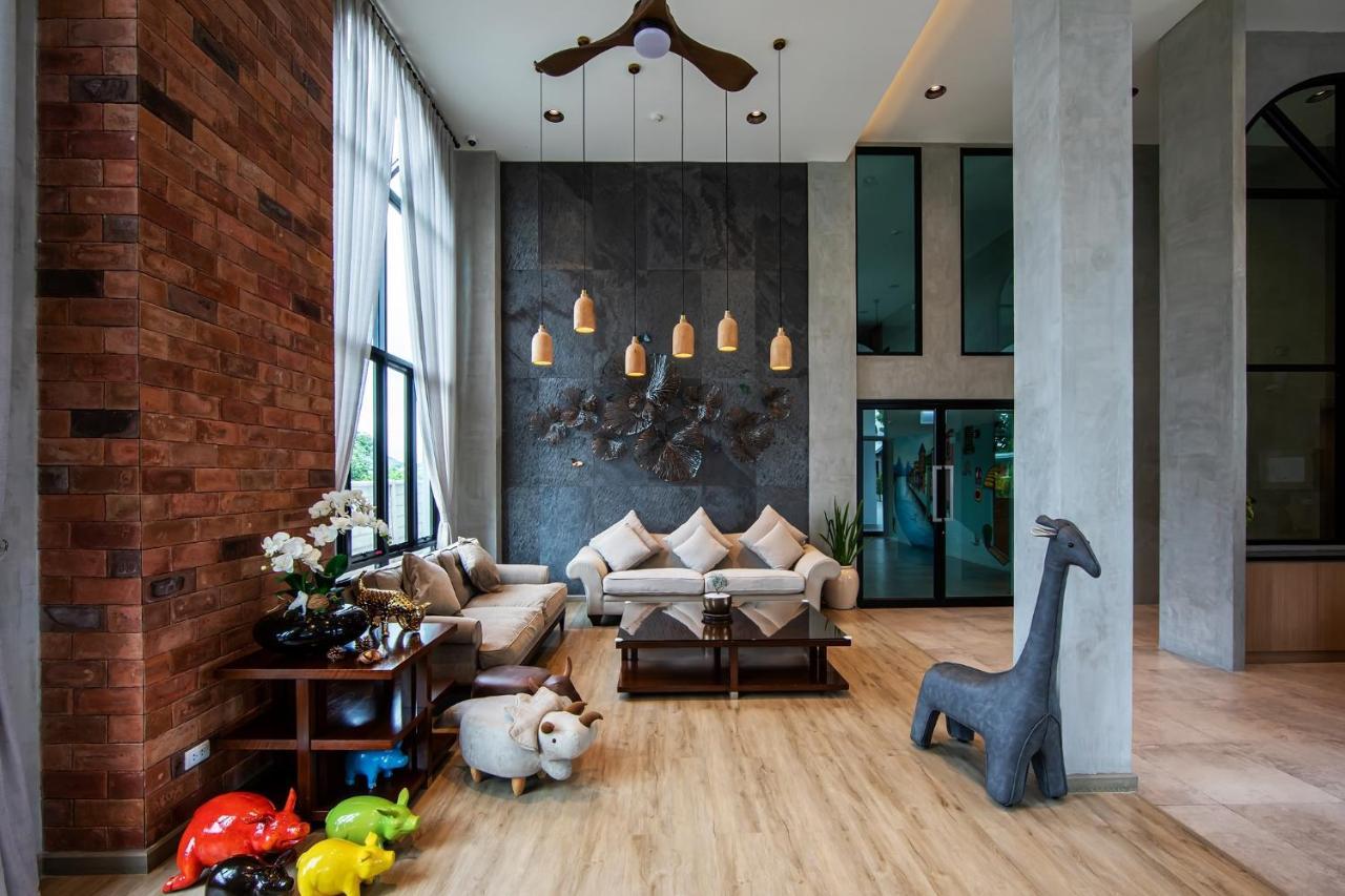 Le Lert Hotel Ratchaburi מראה חיצוני תמונה