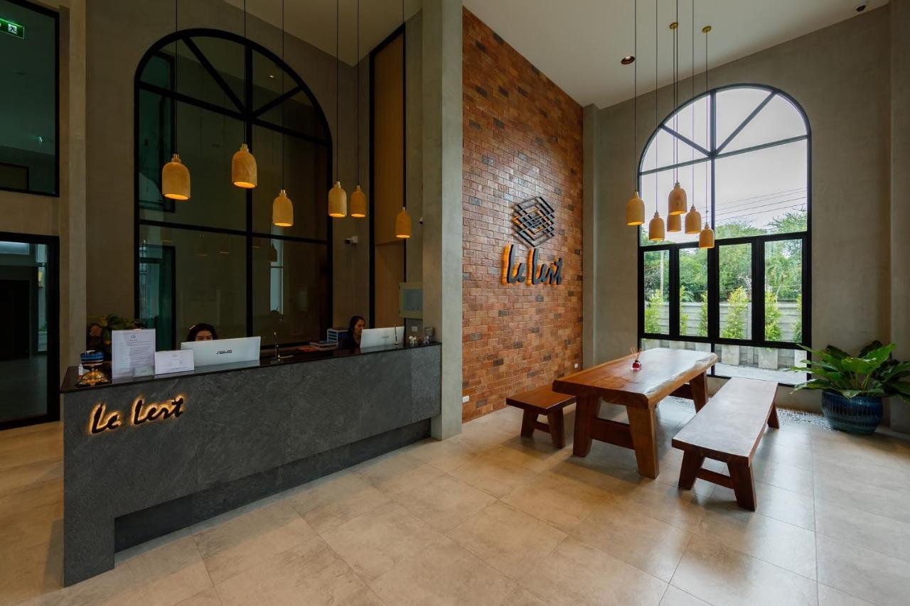 Le Lert Hotel Ratchaburi מראה חיצוני תמונה